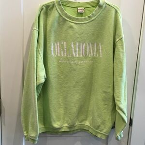 Oklahoma Sooners Women's Green Corded Crew Sweatshirt Wear Used XL Chicka-d